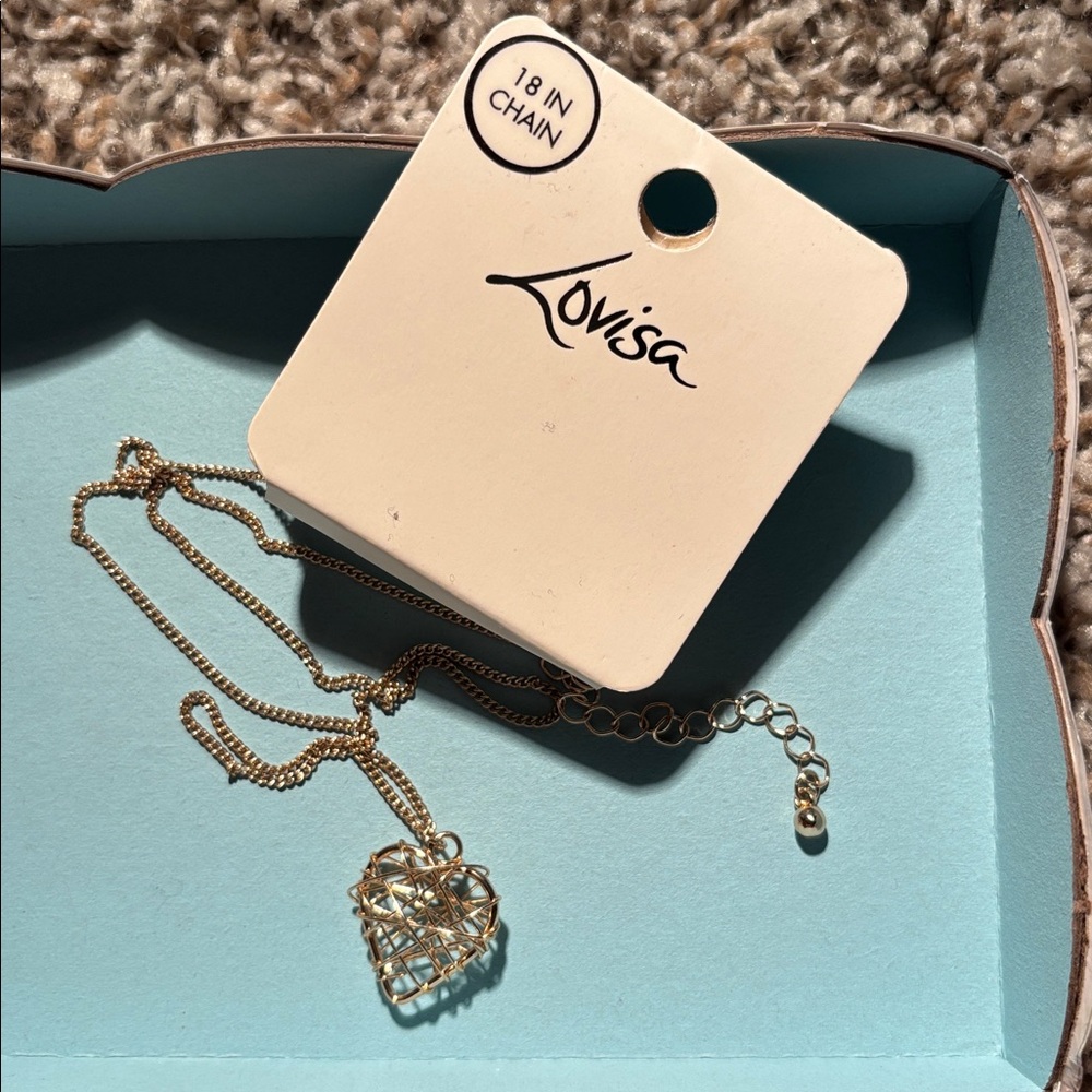 Gold Heart Pendant Necklace